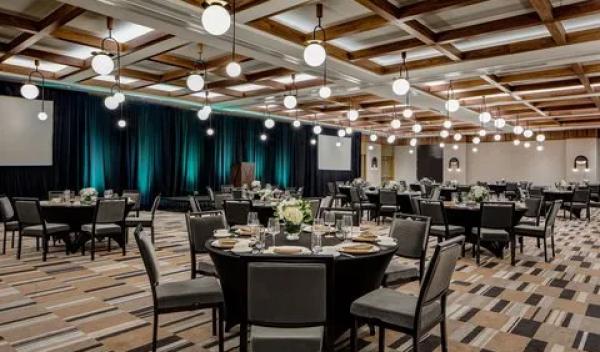 Le Méridien Salt Lake City hotel conference room